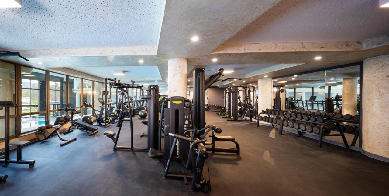 Kings' Valley Medical & Spa Hotel Kazanlŭk 외부 사진 The gym at the 2018 Commonwealth Games Athletes' Village