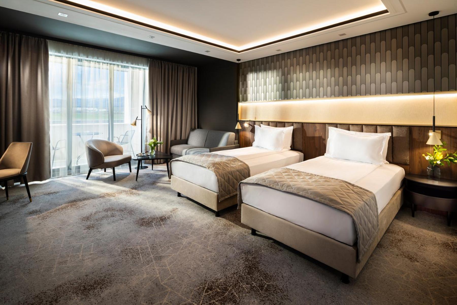 Kings' Valley Medical & Spa Hotel Kazanlŭk 외부 사진 Deluxe Room
